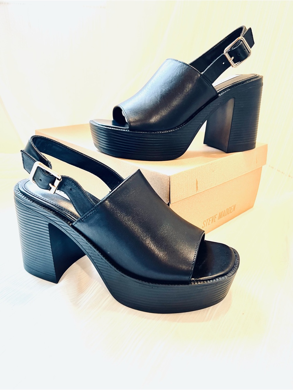 Steve Madden Black Leather Platform Slingback Sandals